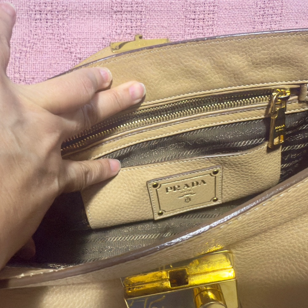 3Way #Prada Vitello Daino Caramel Calf
Leather Bag - Picture 4 of 9
